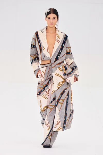 Look 21